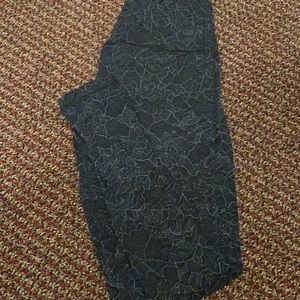 Lululemon 28” aligns